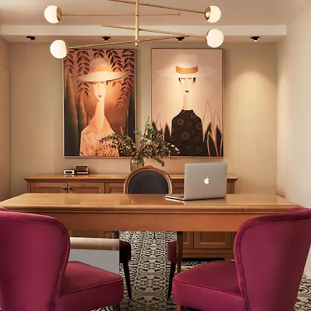 Legacy Gastro Hotel 5*