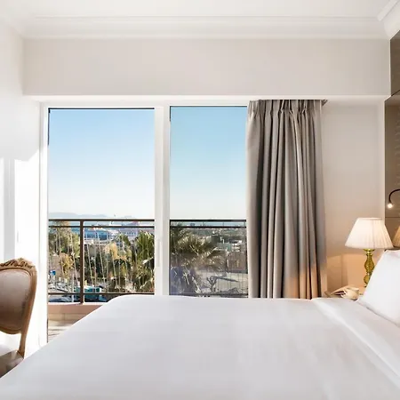 Legacy Gastro Hotel